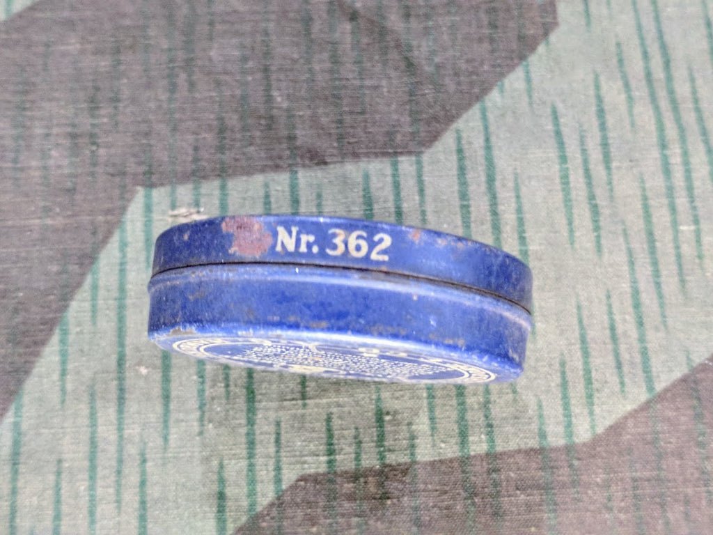 Original Nivea Creme Tin Nr. 362 — image 3