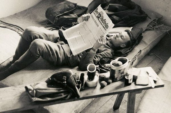 German Straw Pillow 1939 — image 5