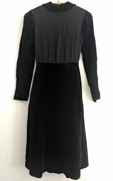 German Black Velvet & Rayon Dress(B-36' W-29' H-36.5') — image 2