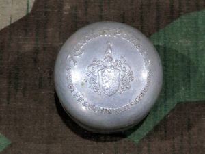 Auxolin Pomade Soap Container