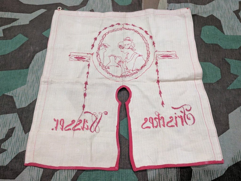 Frisches Wasser Water Jug Cover - Red — image 5