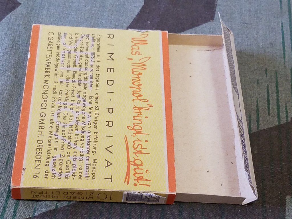 Rimedi Privat Paper Cigarette Box — image 4