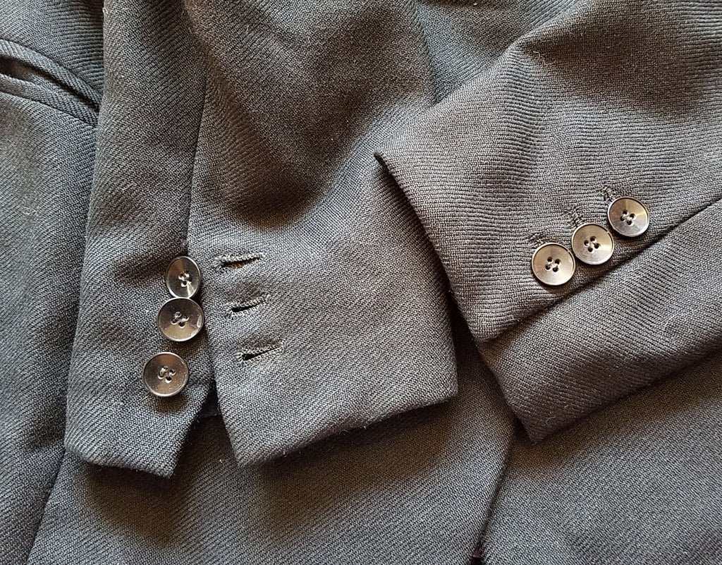 German Black Jacket with 'E.M. Schubert Chemnitz' Label(B-43' W-39') — image 3