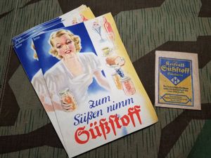 Original Saccharin Artificial Sweetener Packet and Booklet