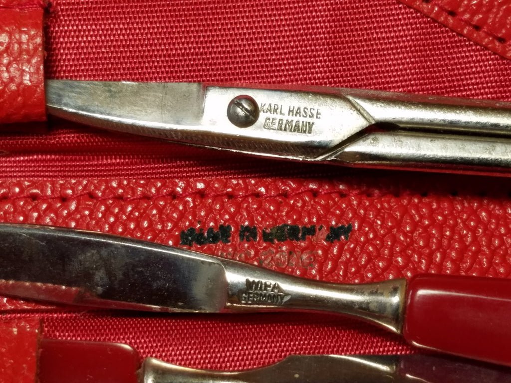 Red Travel Hygiene Kit — image 3