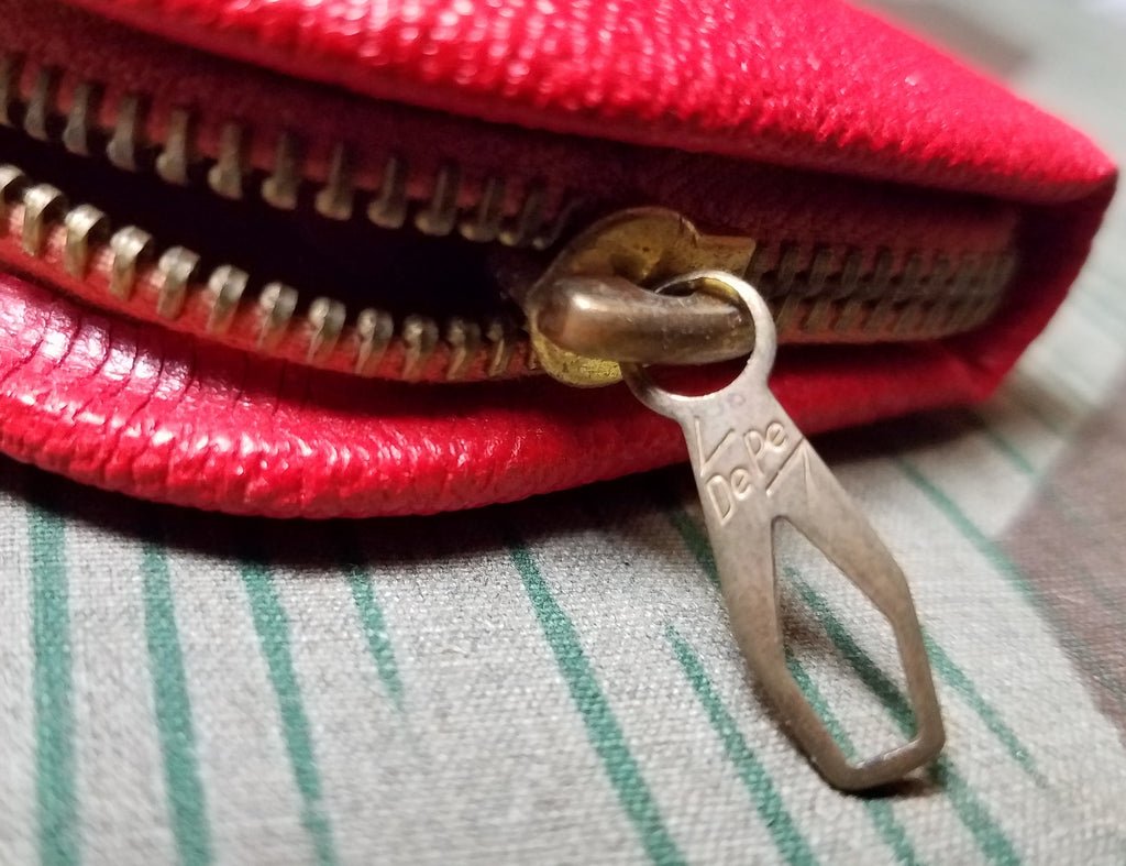 Red Travel Hygiene Kit — image 5