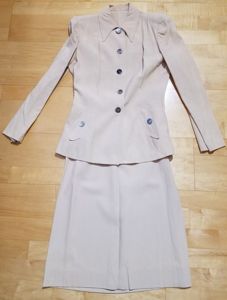 Beige Skirt Suit Bur-Mil Rayon(B-36' W-25' H-35')