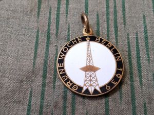 Grüne Woche Berlin 1939 Dog Show Charm