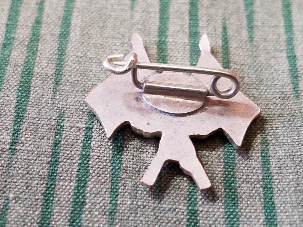 German Flag Pin — image 2