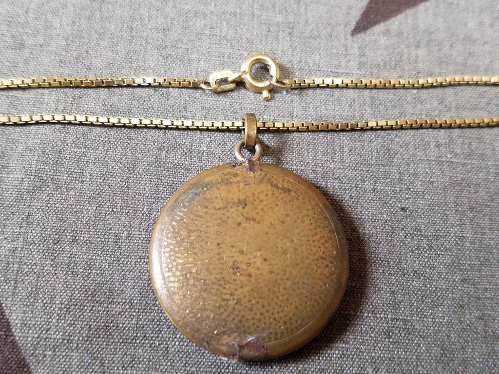 German Pendant Necklace — image 2