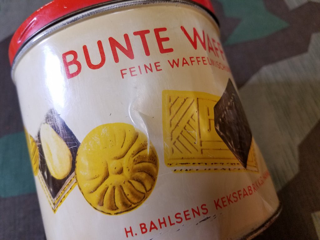 Bahlsen Bunte Waffeln Cookie Tin — image 2