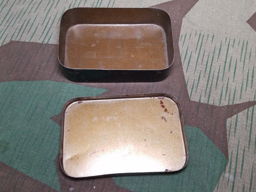 Deutschland Typewriter Ribbon Tin — image 2