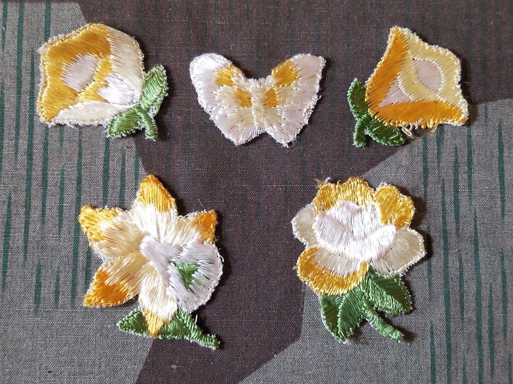 German Embroidered Flowers (Set of 10) — image 4
