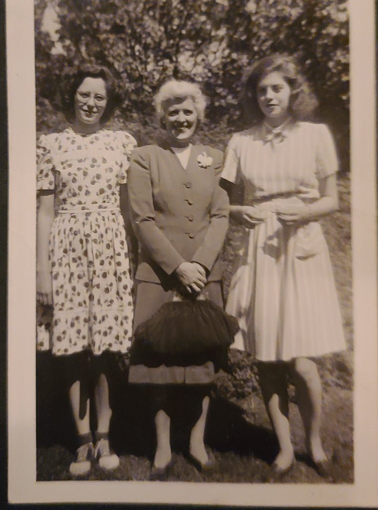 Large Black Crochet Purse with Lucite Handles — image 5