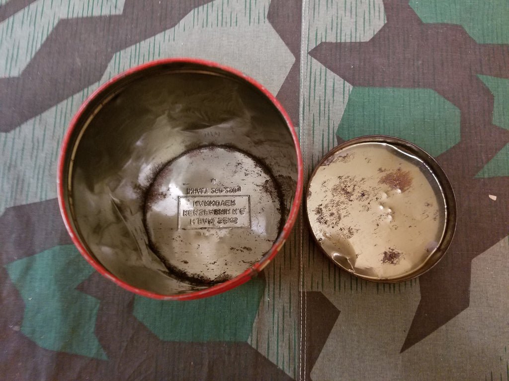 Bahlsen Pretzel Tin — image 3