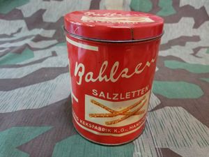 Bahlsen Pretzel Tin