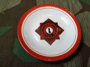 Reemtsma Ova Cigaretten Plate