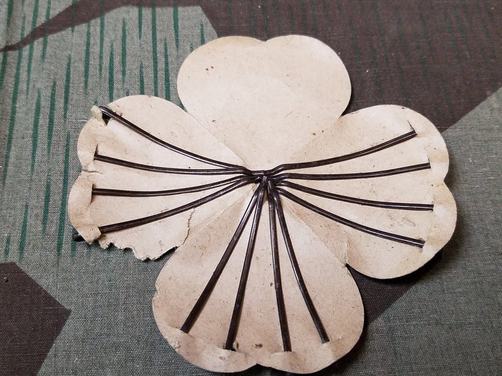 Monika German Bobby Pins on Card — image 2