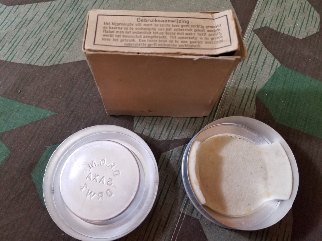 Original DRGM Finger/Stamp Moistener in Box SAXA — image 2