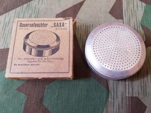 Original DRGM Finger/Stamp Moistener in Box SAXA