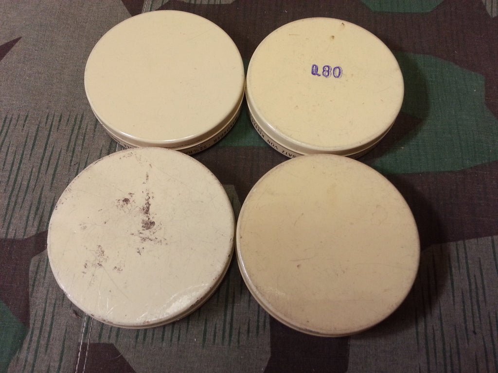 Cola Herzen Chocolate Tin — image 3