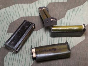 Original Cigarette Rolling Machine (Green Vinyl)