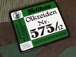 Original Pelikan Crayons in Tin