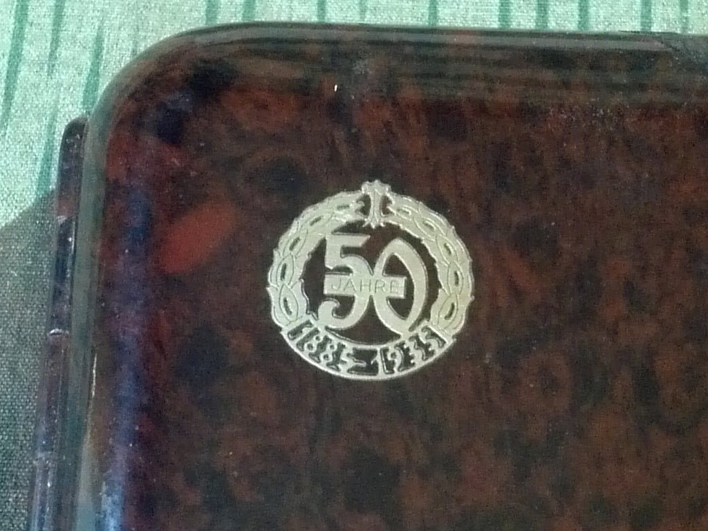 1935 Brewery Anniversary Bakelite Cigar Case — image 6