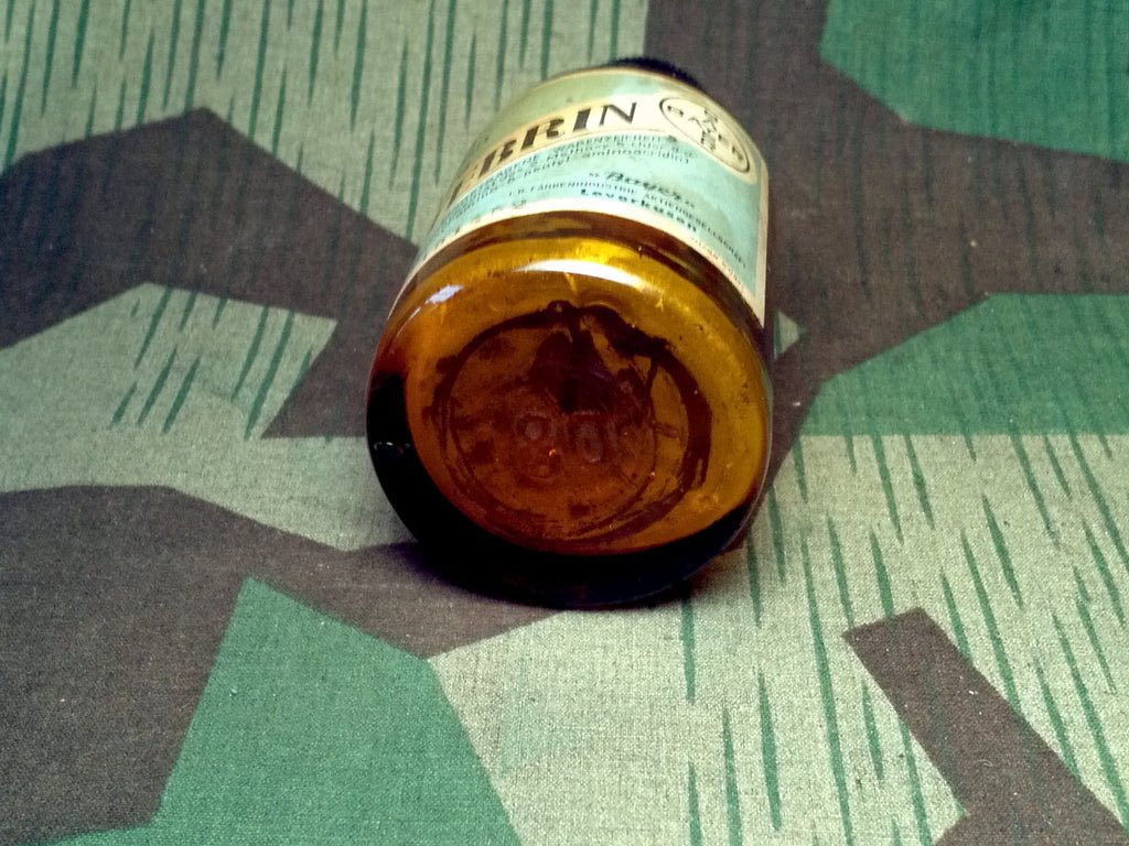 Original Atebrin Anti-Malaria Medication Bottle — image 4