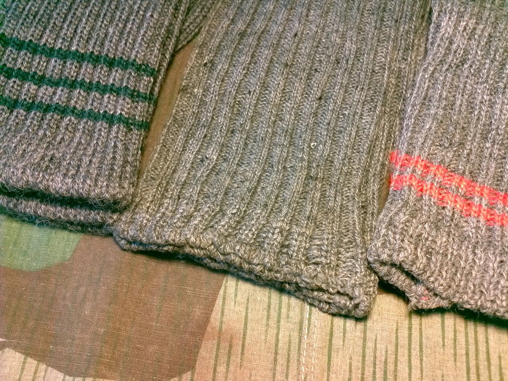 Original German Army Pattern Gray Socks (Size 3) — image 6