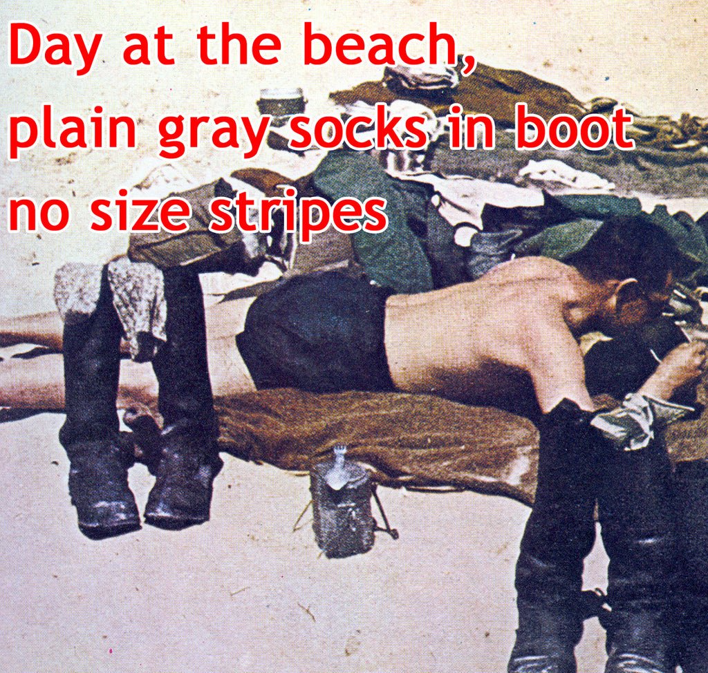 Original German Army Pattern Gray Socks (Size 3) — image 8