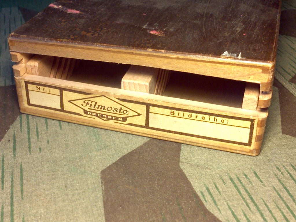 Broken German Filmosto Slide Box — image 2