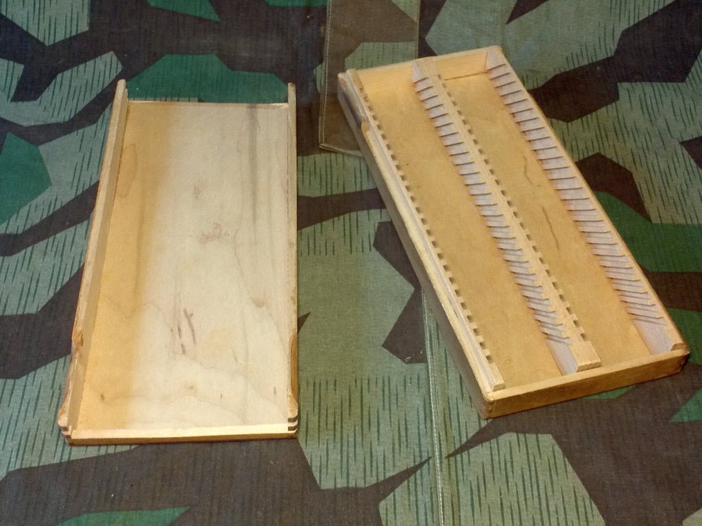 Broken German Filmosto Slide Box — image 3