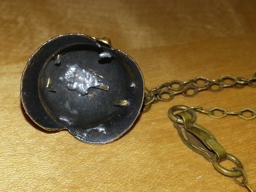 Pickelhaube Sweetheart Necklace — image 4