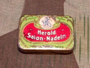 Original Herold Salon Gramophone Needle Tin