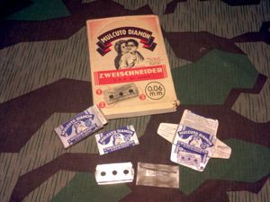 Mulcuto Diamon Razor Box w/ 1 Packet of Razors