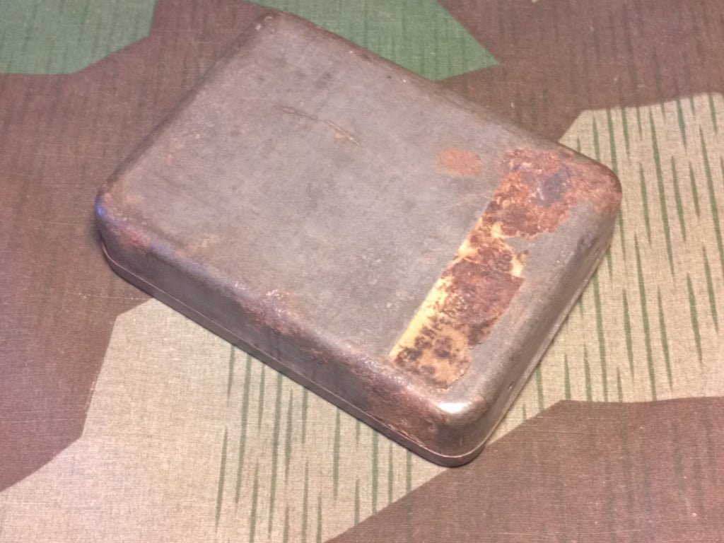 Heil Loose Tobacco Tin — image 3