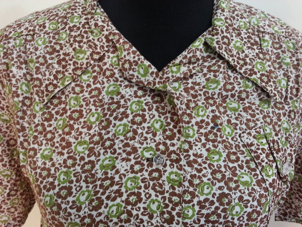 German Green/Brown Button Down Dress(B-39' W-32' H-39') — image 3