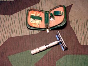 Original German Traveling Razor
