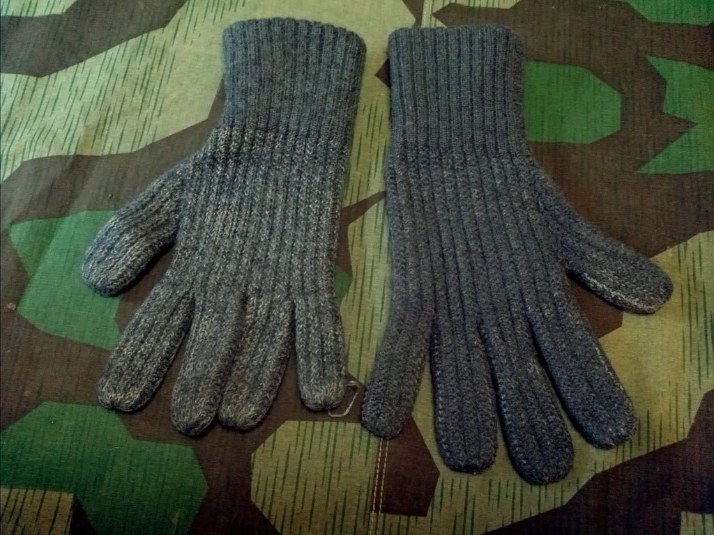 Original Size 3 Gloves — image 3
