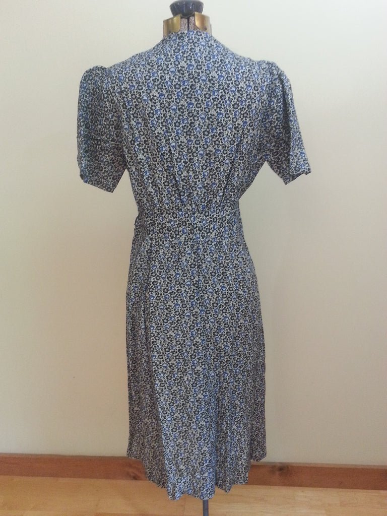 German Blue Print Dress(B-38' W-29' H-40') — image 4