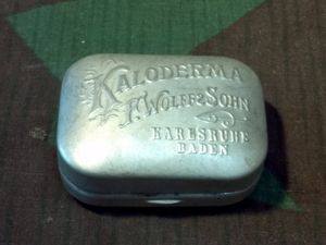 Kaloderma Small Traveling Soap Dish