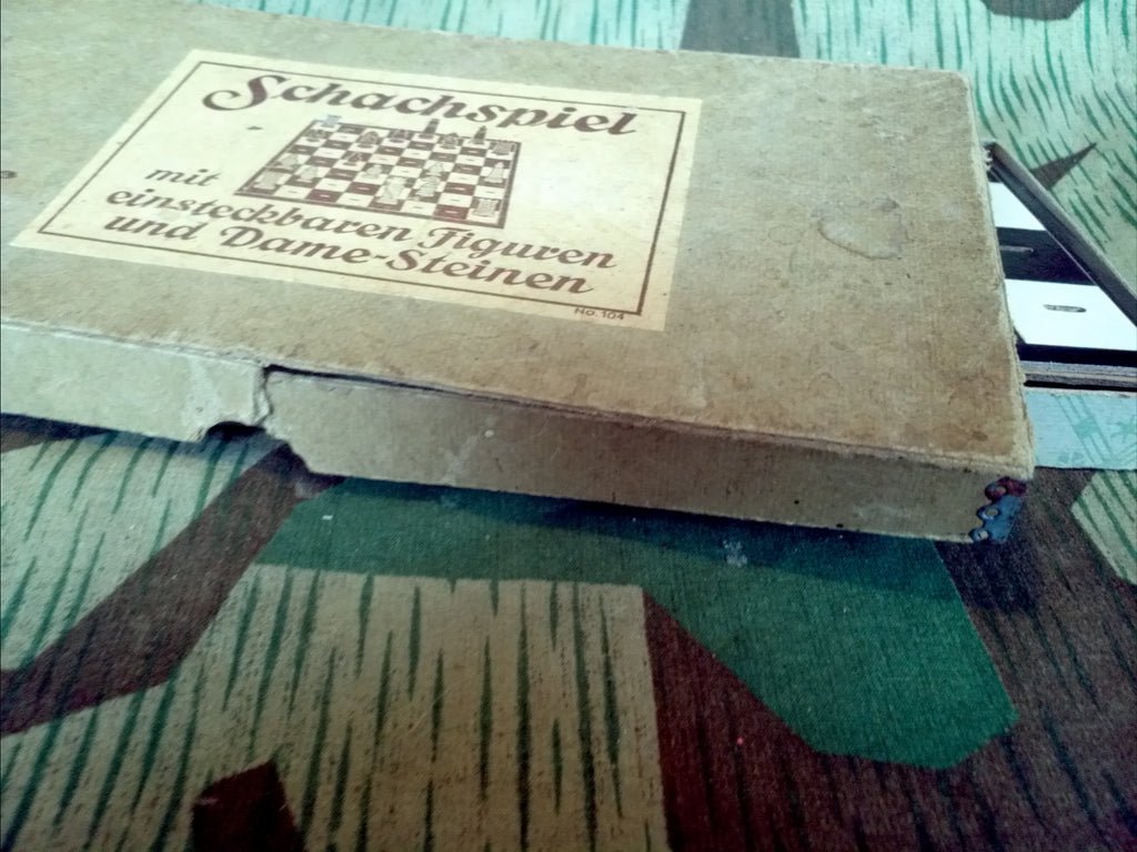 Period Schachspiel Chess/Checkers/Dame Game — image 3