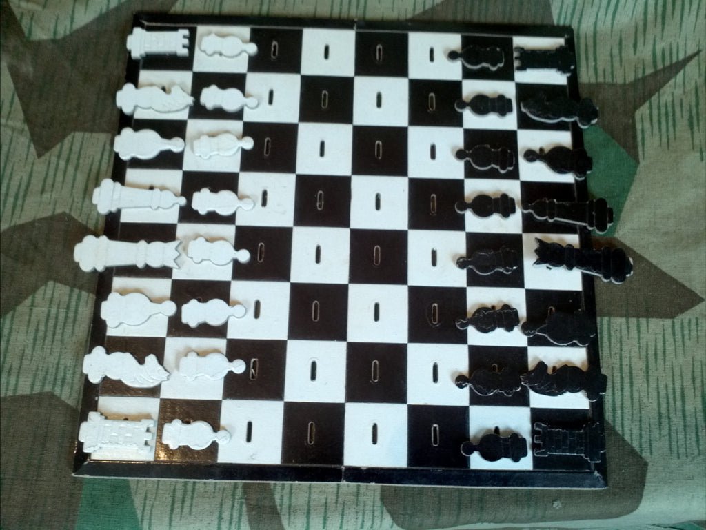 Period Schachspiel Chess/Checkers/Dame Game — image 7