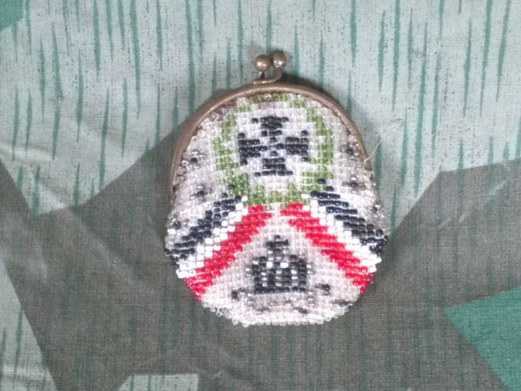 WWI Beaded Coin Purse — image 2