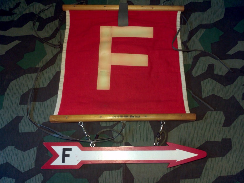 Funkstelle or Fernmeldstelle Communications Sign BW — image 2