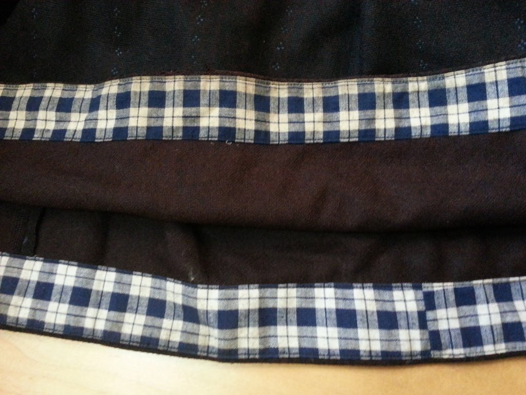 Pre-WWII German Dirndl w/ Painted Skirt(B-32 1/2' W-32'--) — image 17