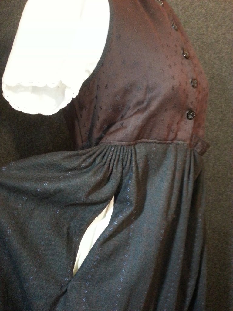 Pre-WWII German Dirndl w/ Painted Skirt(B-32 1/2' W-32'--) — image 8