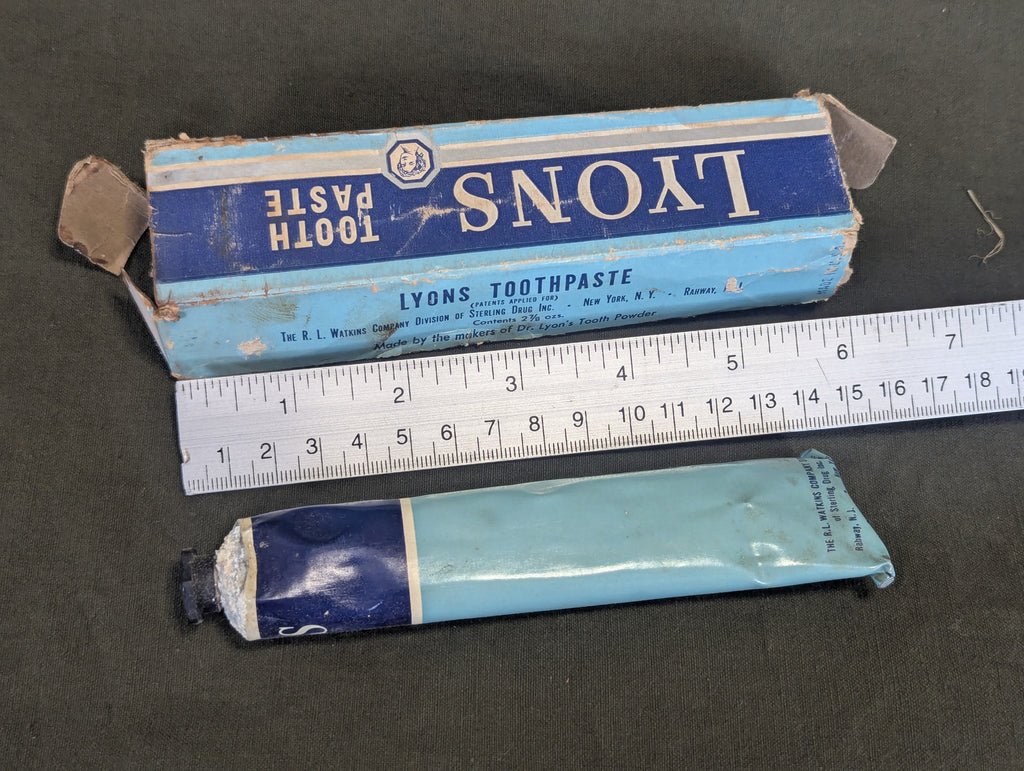 Lyons Toothpaste in Box (Full) — image 2