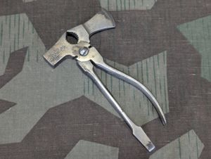 Small Communications Pioneer Universalwerkzeug Bonsa